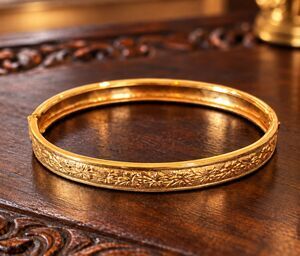 Vintage 1950s Bracelet Gold Filled Floral Scroll Engraved Bangle - 15H